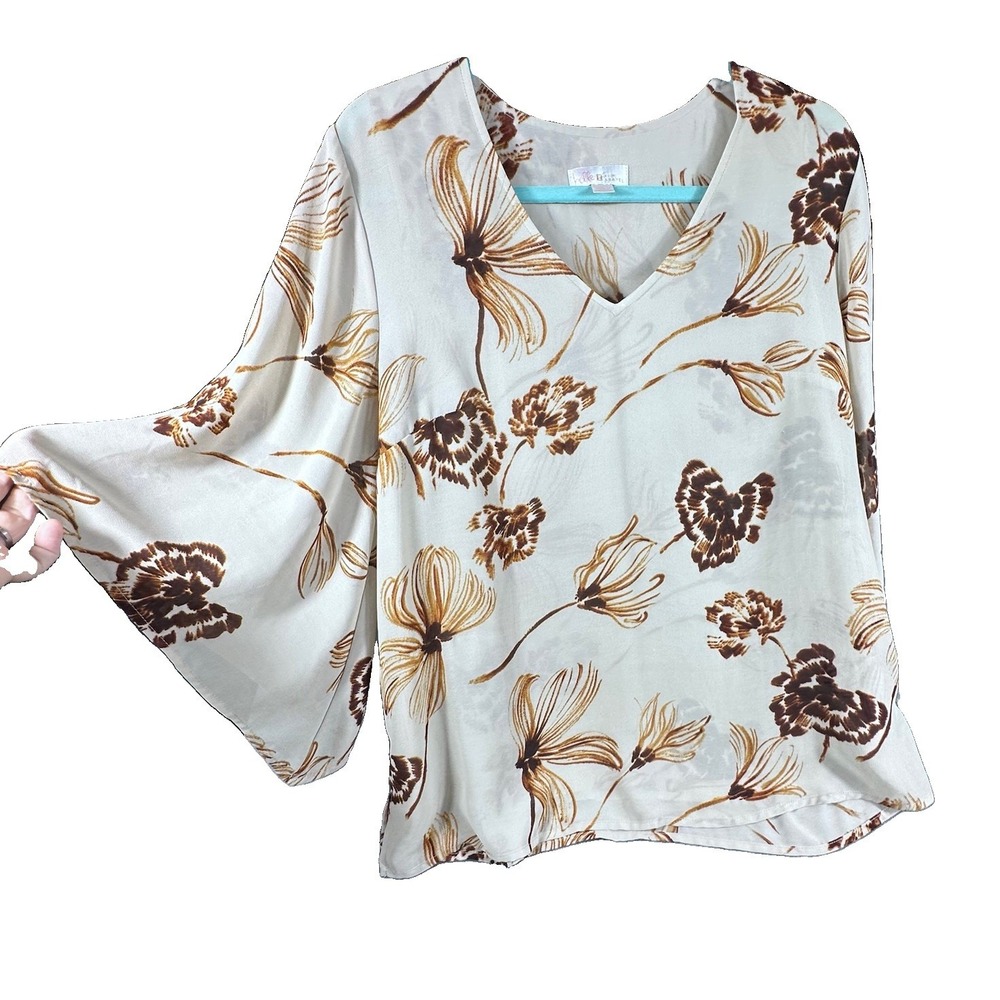 Belle Kim Gravel Top Small Floral Bell Sleeve Blouse Lined Chiffon V-neck Boho